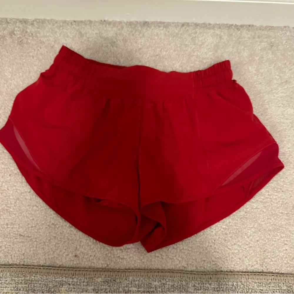 red lululemon shorts